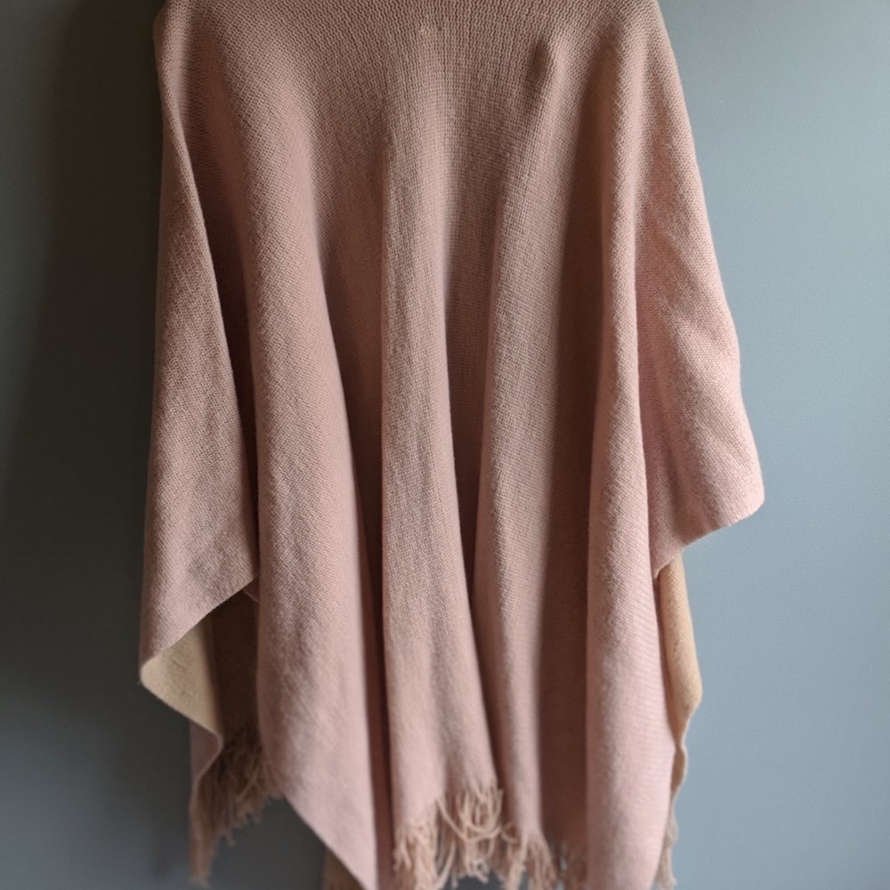 One Size Sweater - Picture 2 of 2